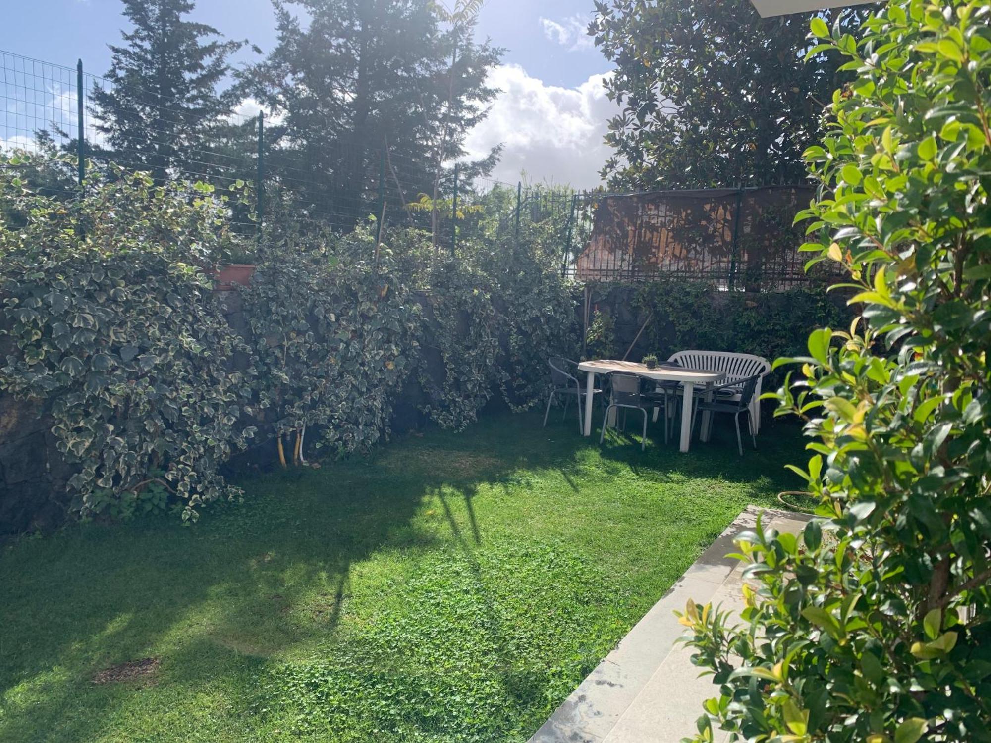 Villa In Affitto Ragalna Eksteriør bilde